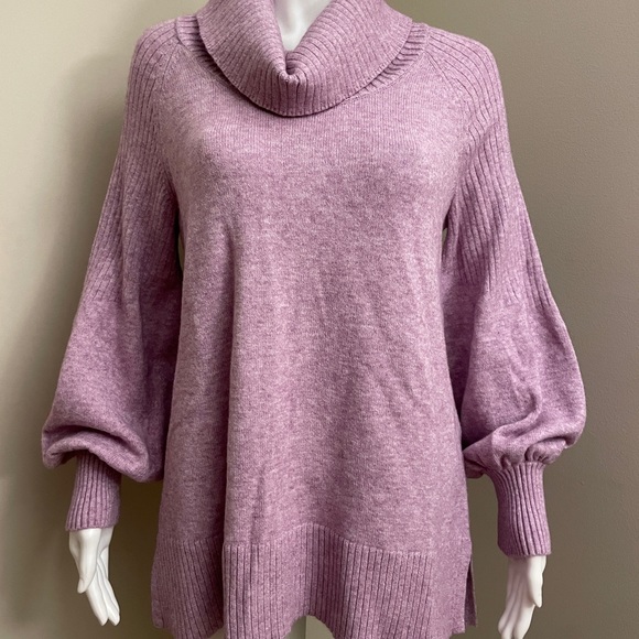 Lilac Anthropology turtleneck sweater - Picture 7 of 7